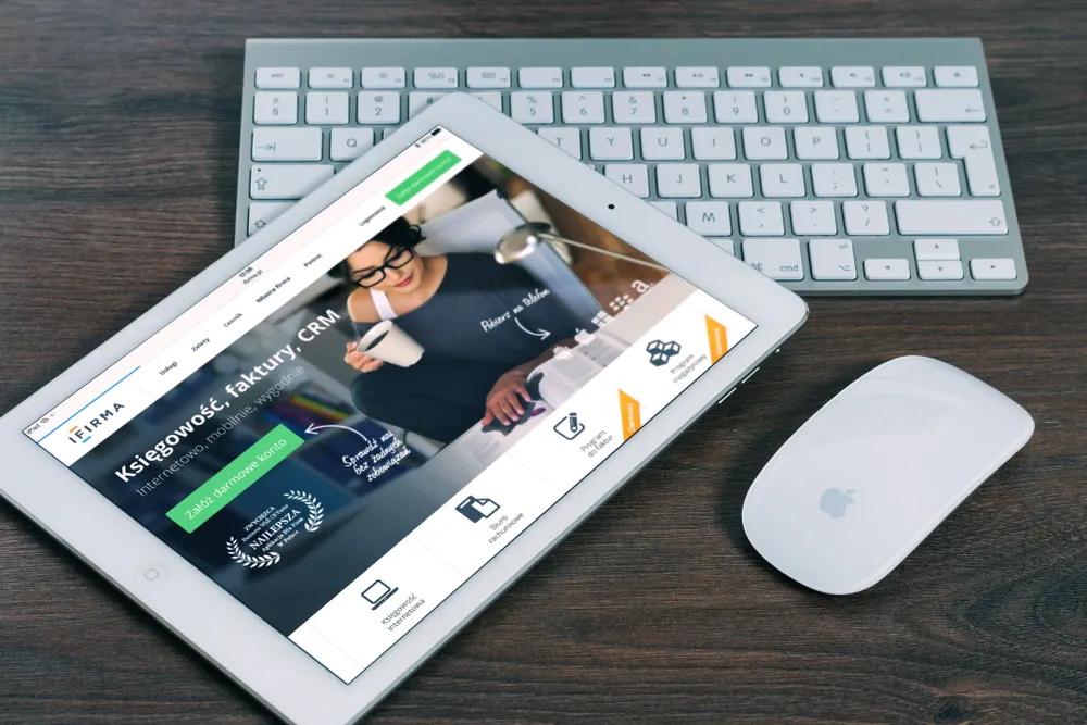 seguridad web corporativa protege sitio servidor ataques