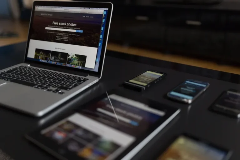 web que vende con llamada acción visible y estructura conversion